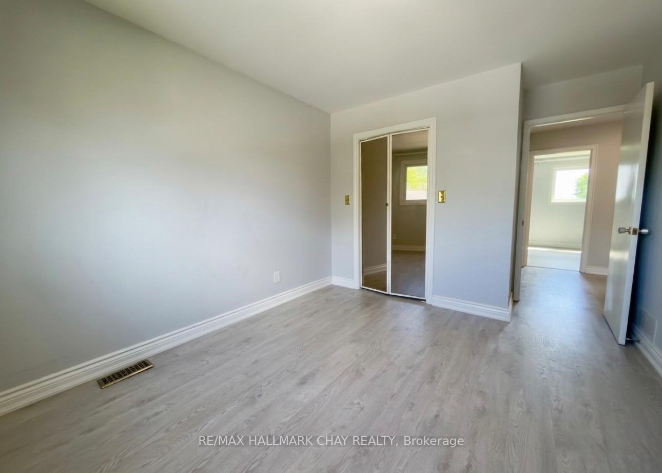 Photo 21 of 19 Carol Road, Barrie, Allandale Heights — HOMEH