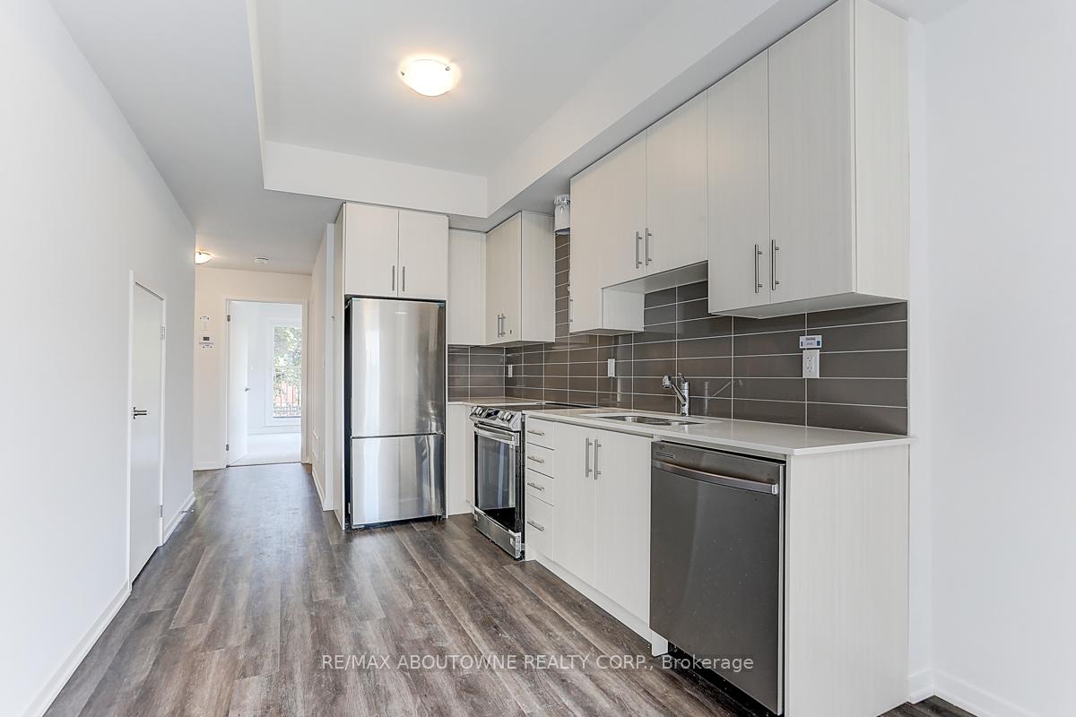 Photo 8 of Unit 71, 5 William Jackson Way, Etobicoke, New Toronto — HOMEH