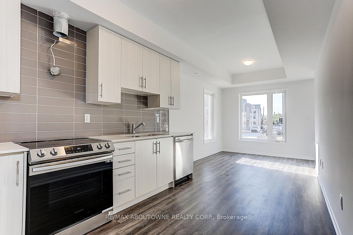 Photo 12 of Unit 71, 5 William Jackson Way, Etobicoke, New Toronto — HOMEH