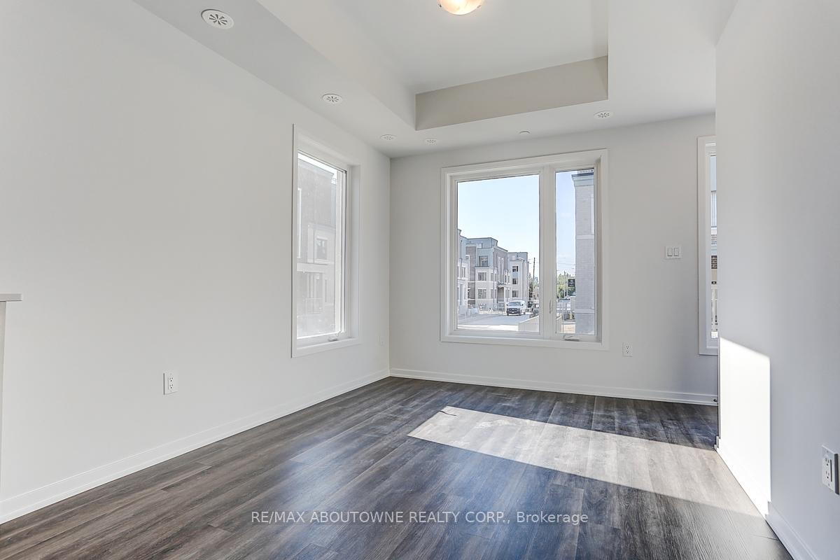 Photo 14 of Unit 71, 5 William Jackson Way, Etobicoke, New Toronto — HOMEH