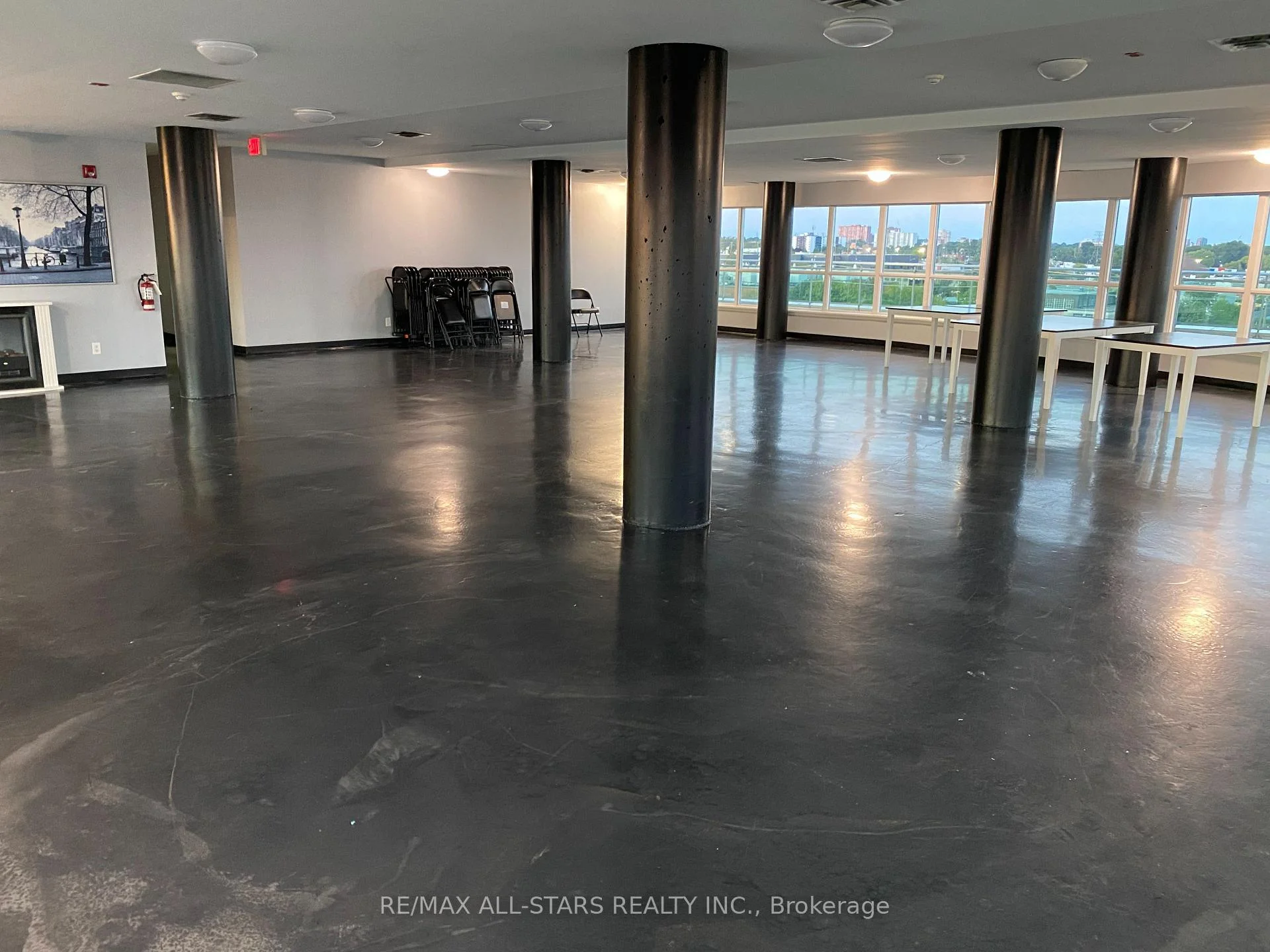 Photo 19 of Unit 201, 60 Fairfax Crescent, Scarborough, Clairlea-Birchmount — HOMEH