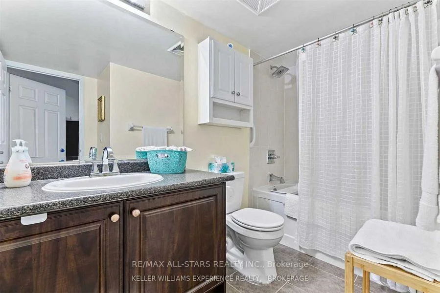 Photo 24 of Unit 201, 60 Fairfax Crescent, Scarborough, Clairlea-Birchmount — HOMEH