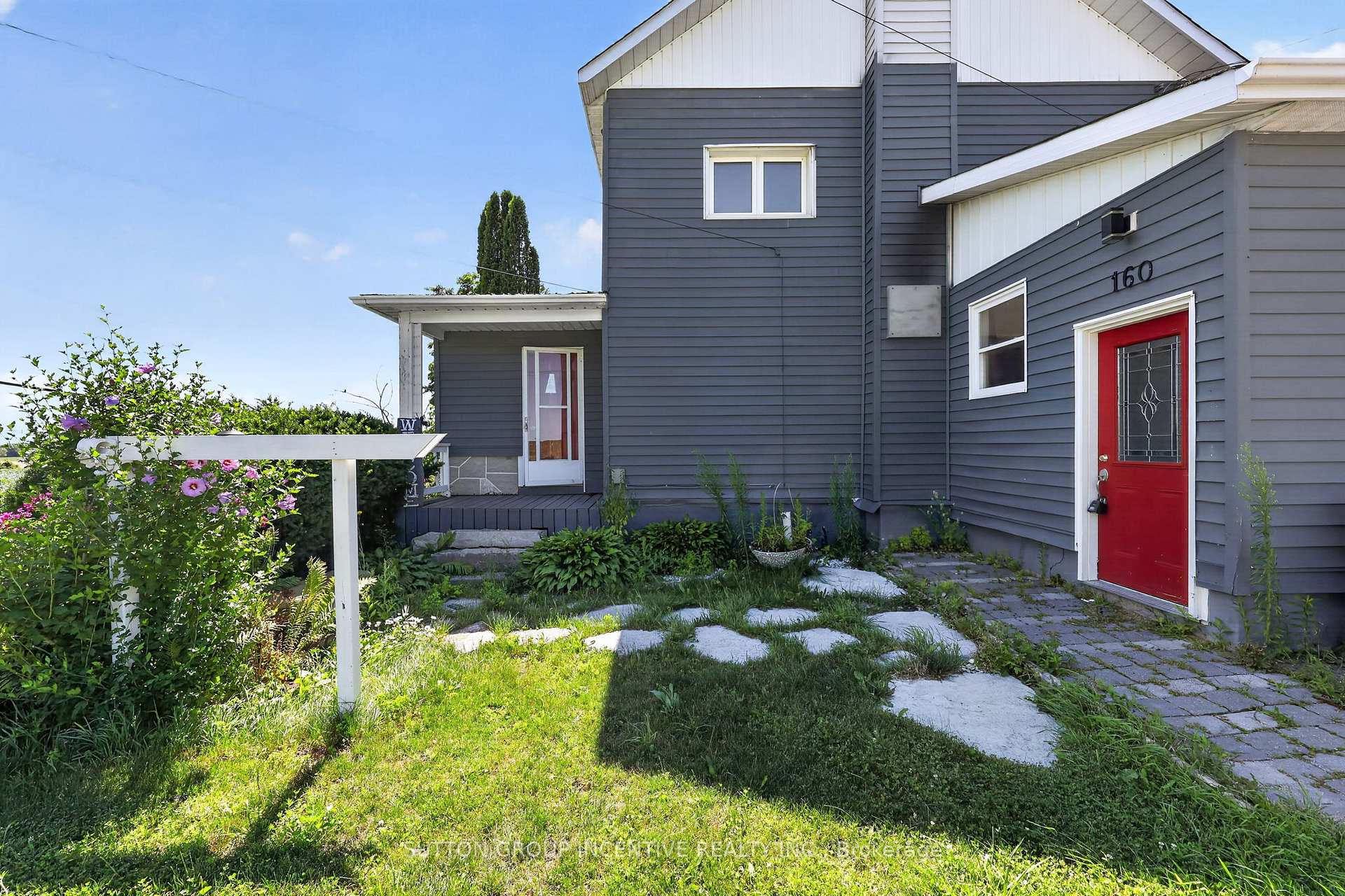Photo 9 of 160 Rue Lafontaine Road W, Tiny, Rural Tiny — HOMEH