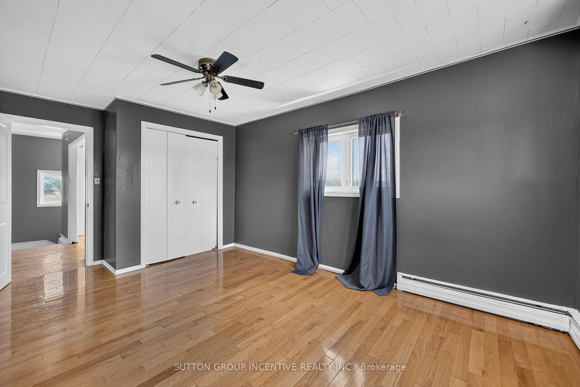 Photo 19 of 160 Rue Lafontaine Road W, Tiny, Rural Tiny — HOMEH