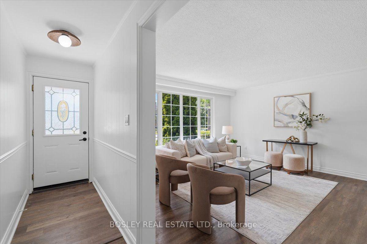 Photo 5 of 1841 Fairport Road, Pickering, Dunbarton — HOMEH