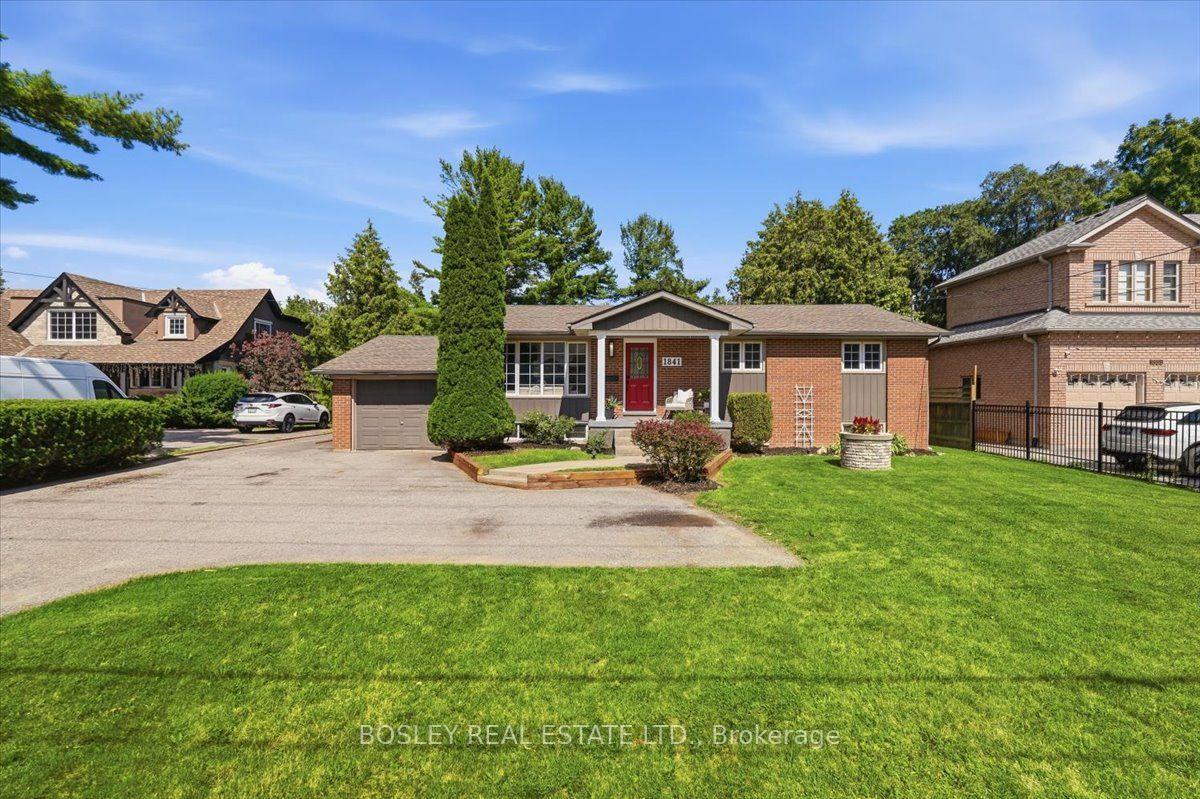Photo 2 of 1841 Fairport Road, Pickering, Dunbarton — HOMEH
