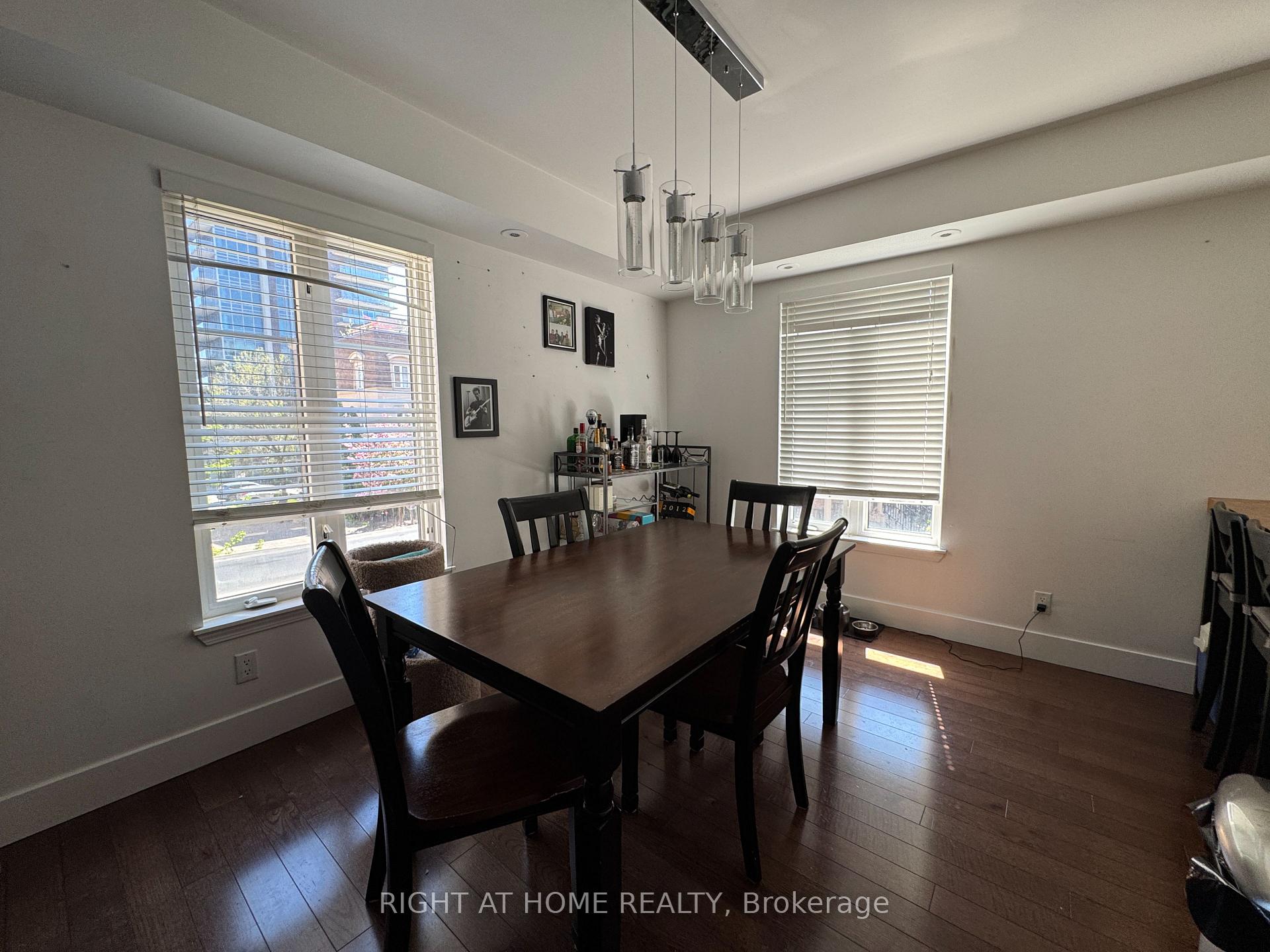 Photo 8 of Unit 425, 34 Western Battery Road, Toronto, Niagara — HOMEH