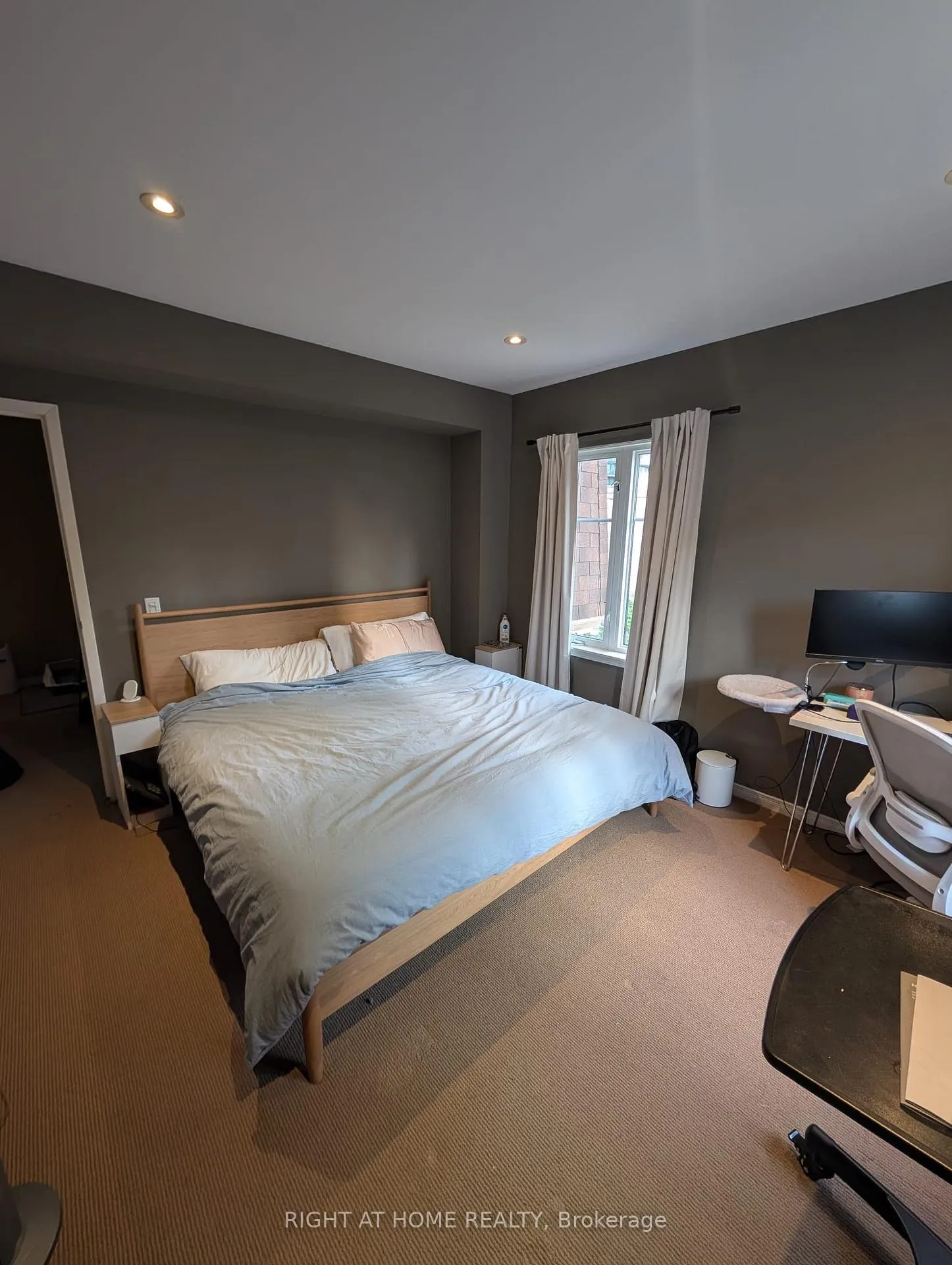 Photo 13 of Unit 425, 34 Western Battery Road, Toronto, Niagara — HOMEH