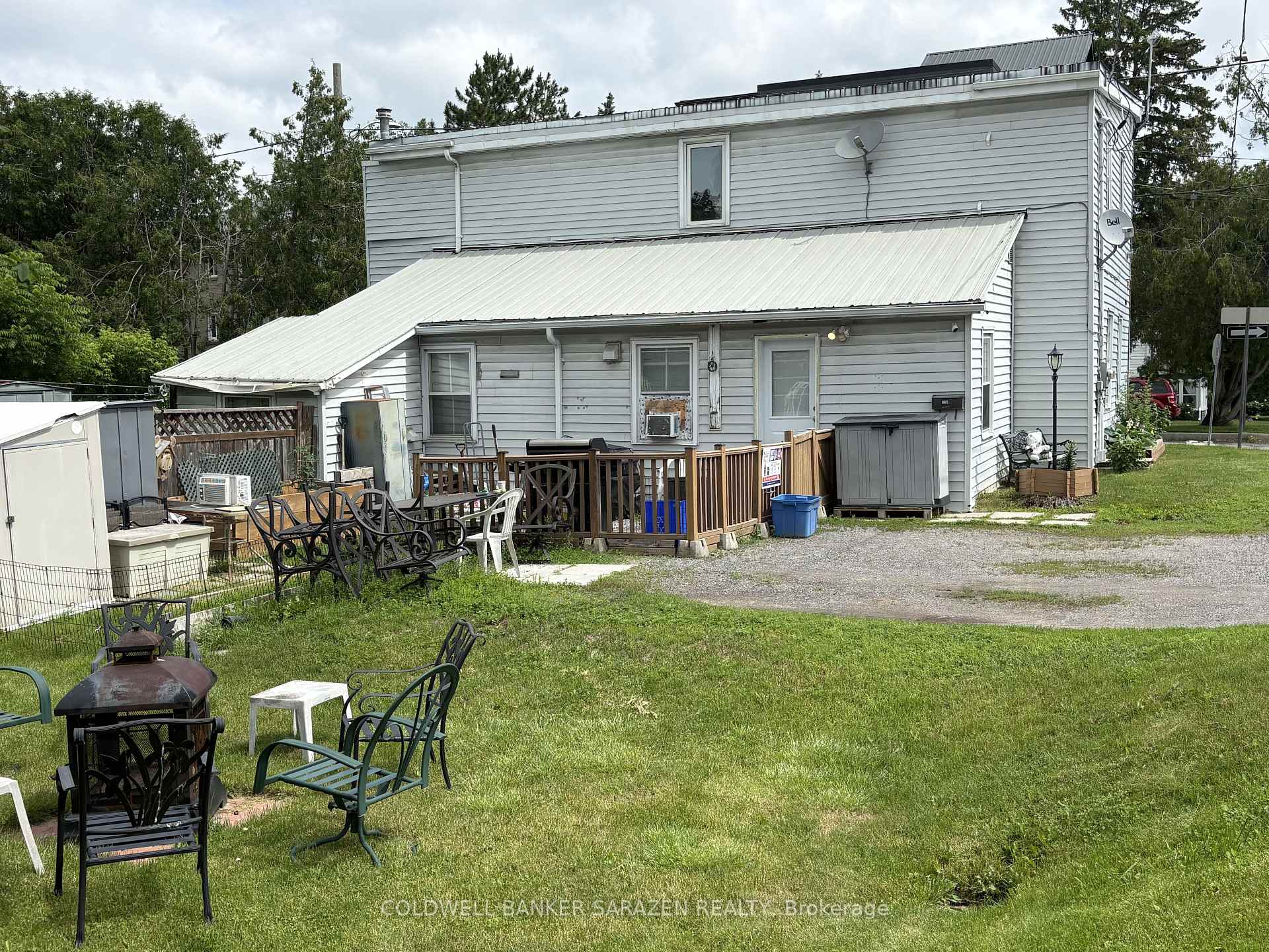 Photo 3 of 19 & 21 Rock Lane E, Arnprior, Arnprior — HOMEH