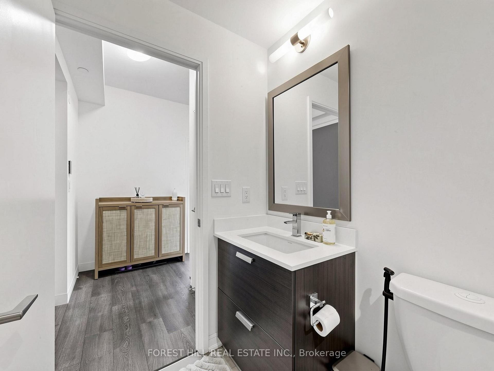 Photo 38 of Unit 2008, 9 Bogert Avenue, North York, Lansing-Westgate — HOMEH