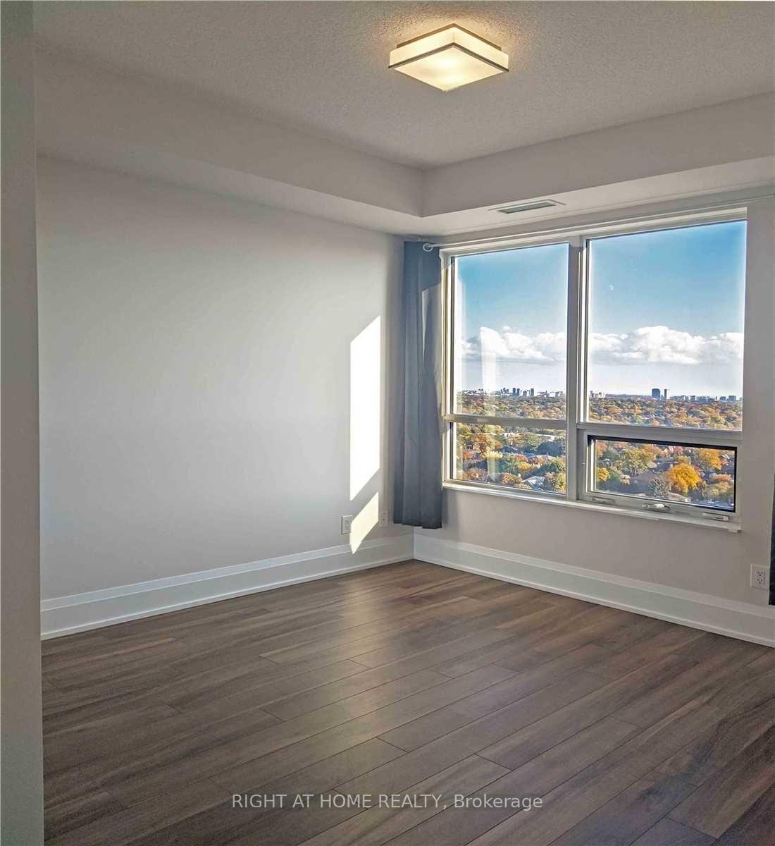 Photo 11 of Unit 1907, 120 Harrison Garden Boulevard, North York, Willowdale East — HOMEH