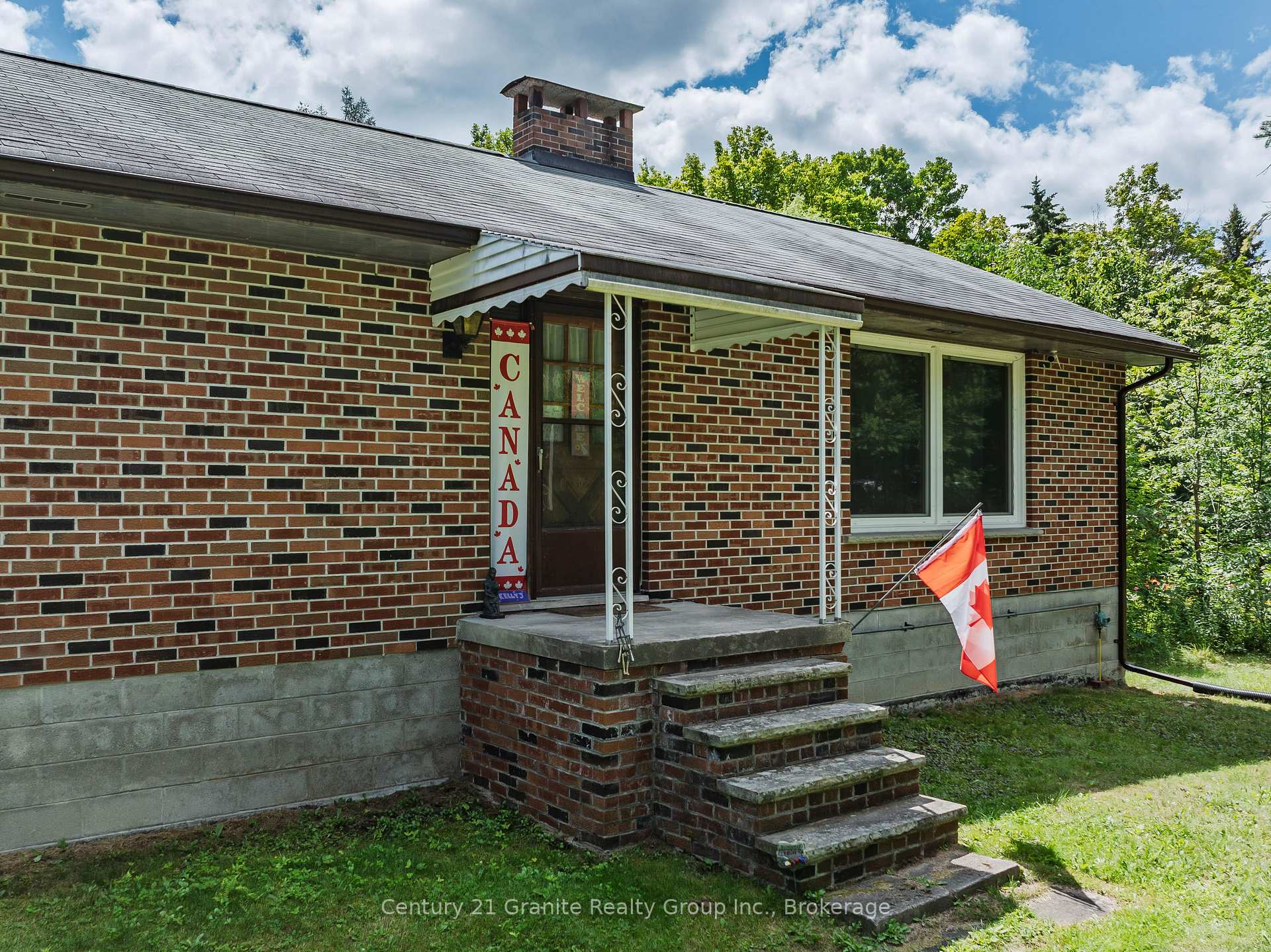 Photo 3 of 4924 Monck Road, Kawartha Lakes, Kinmount — HOMEH