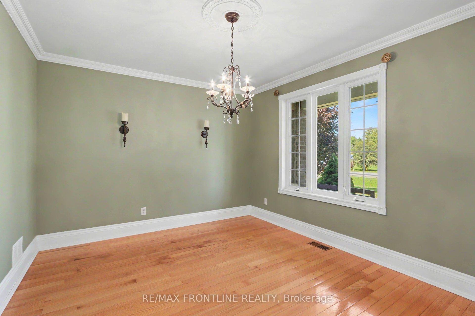 Photo 10 of 256 Orchard Crescent, Tay Valley, Bathurst/Burgess & Sherbrooke (Bathurst) Twp — HOMEH