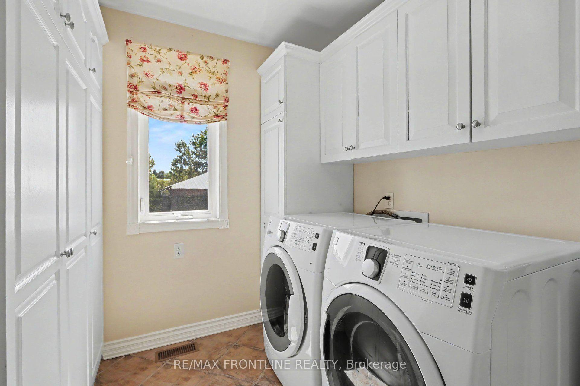 Photo 21 of 256 Orchard Crescent, Tay Valley, Bathurst/Burgess & Sherbrooke (Bathurst) Twp — HOMEH