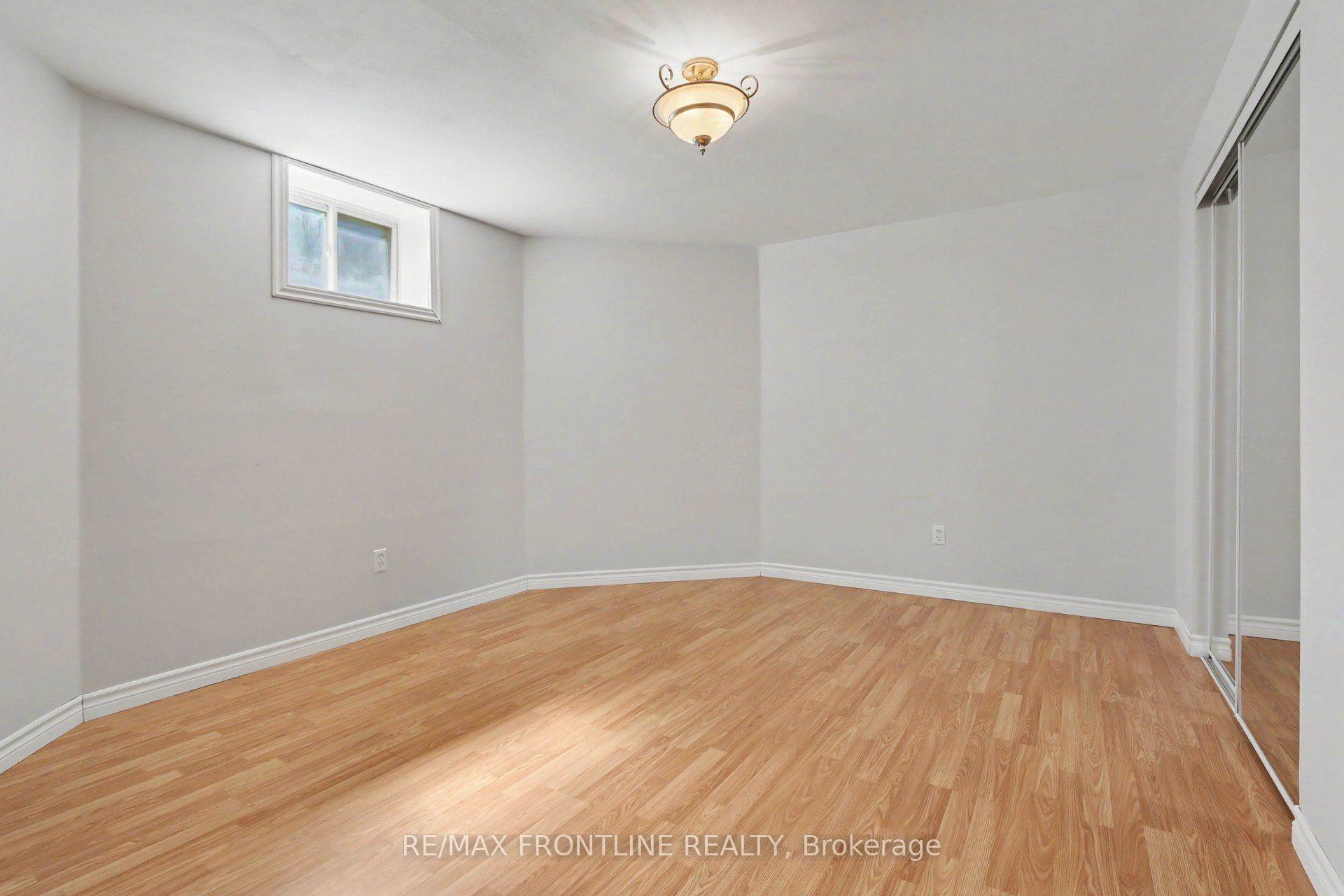 Photo 34 of 256 Orchard Crescent, Tay Valley, Bathurst/Burgess & Sherbrooke (Bathurst) Twp — HOMEH