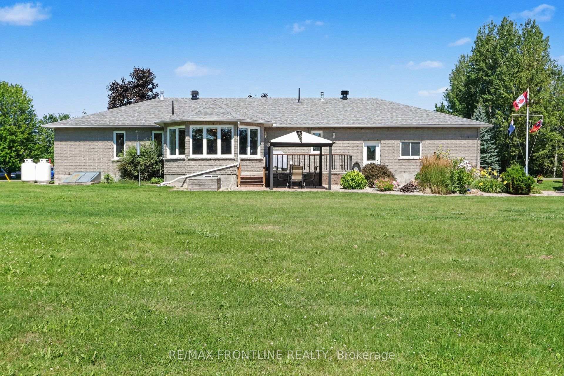 Photo 39 of 256 Orchard Crescent, Tay Valley, Bathurst/Burgess & Sherbrooke (Bathurst) Twp — HOMEH