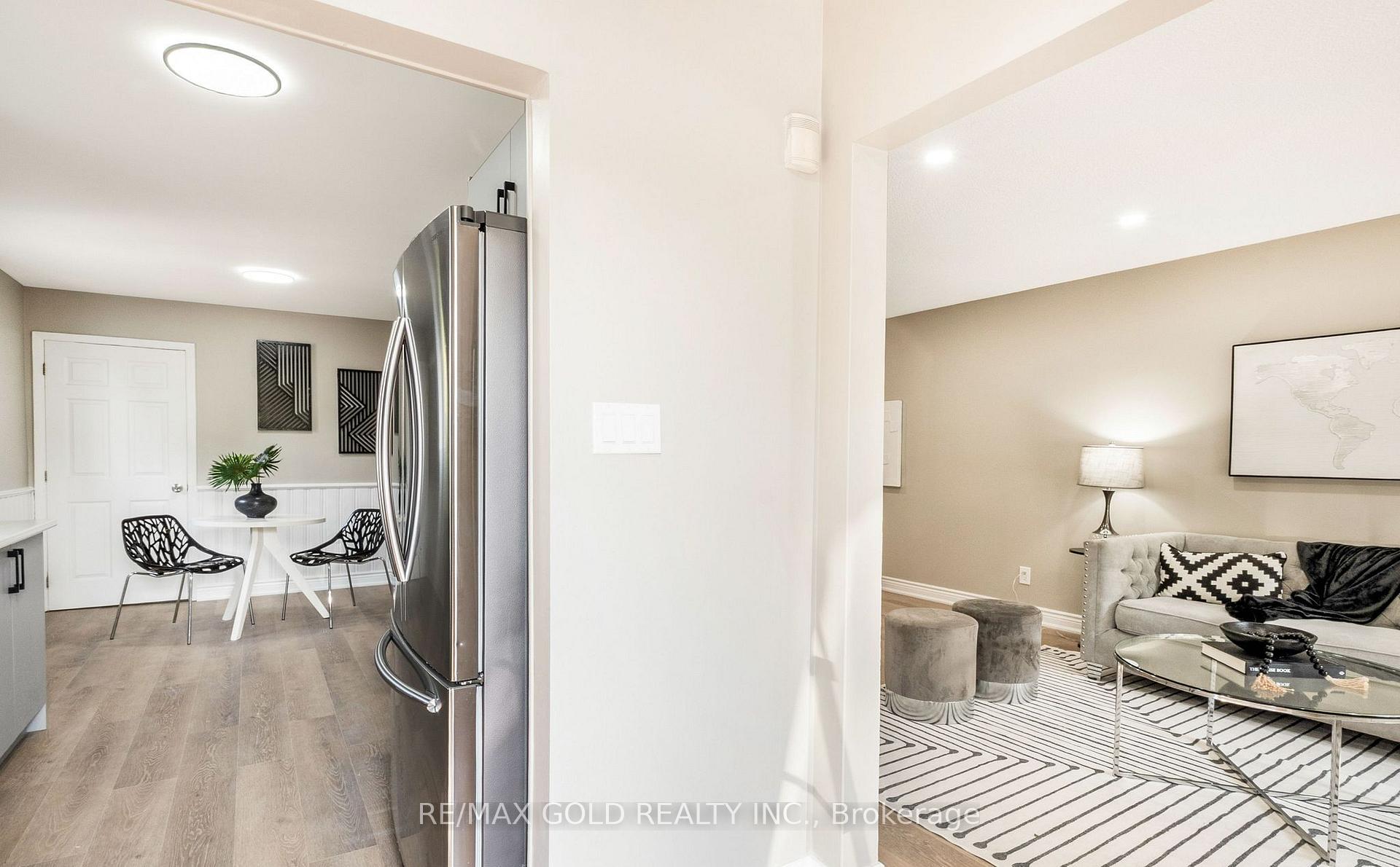 Photo 8 of 27 Sylvia Street, Barrie, Grove East — HOMEH