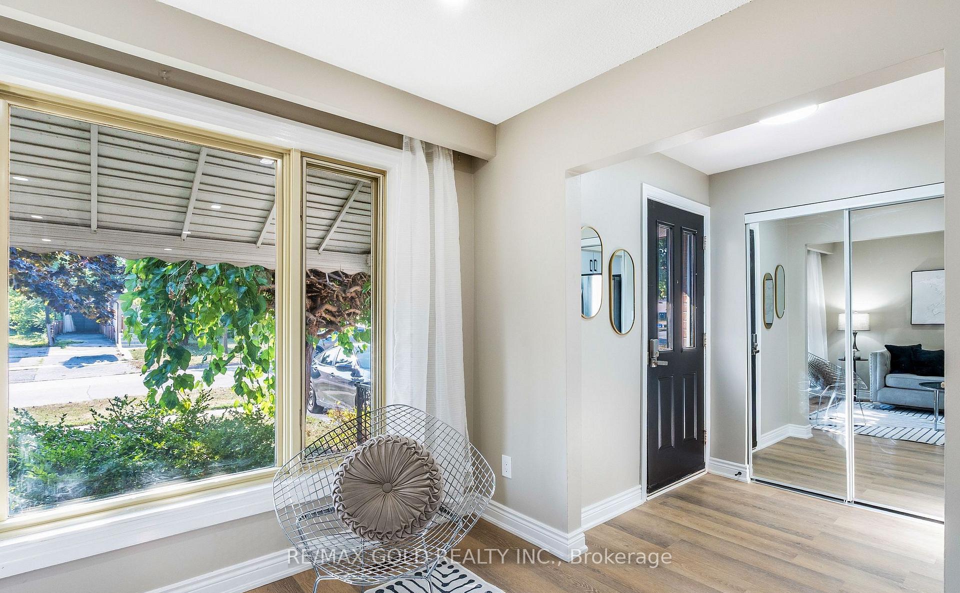 Photo 9 of 27 Sylvia Street, Barrie, Grove East — HOMEH