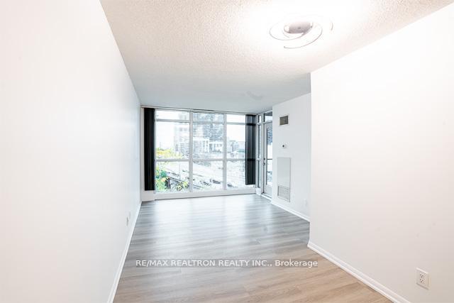 Photo 7 of Unit 808, 18 Yonge Street, Toronto, Waterfront Communities — HOMEH