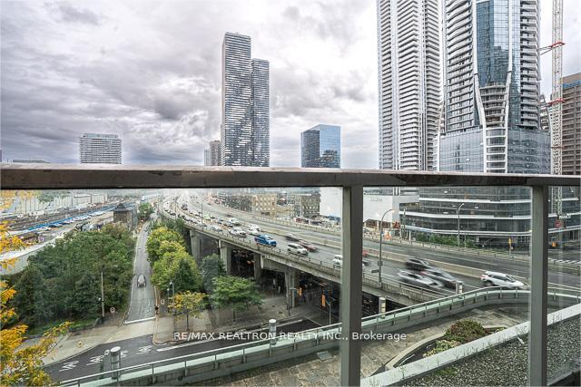 Photo 33 of Unit 808, 18 Yonge Street, Toronto, Waterfront Communities — HOMEH