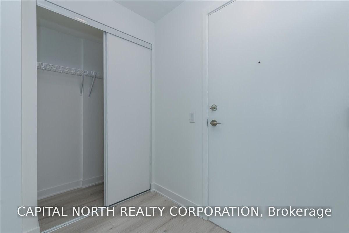 Photo 3 of Unit 616, 681 Yonge Street, Barrie, Painswick South — HOMEH