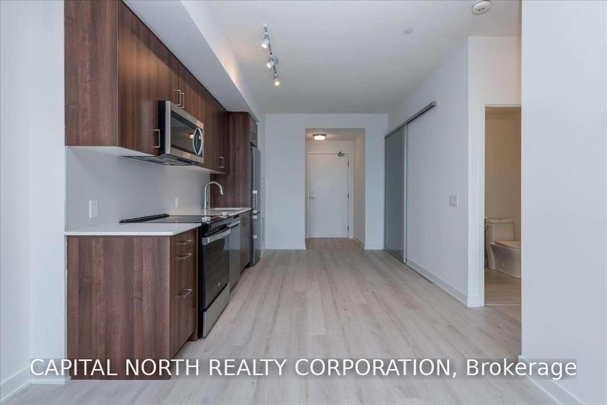 Photo 4 of Unit 616, 681 Yonge Street, Barrie, Painswick South — HOMEH