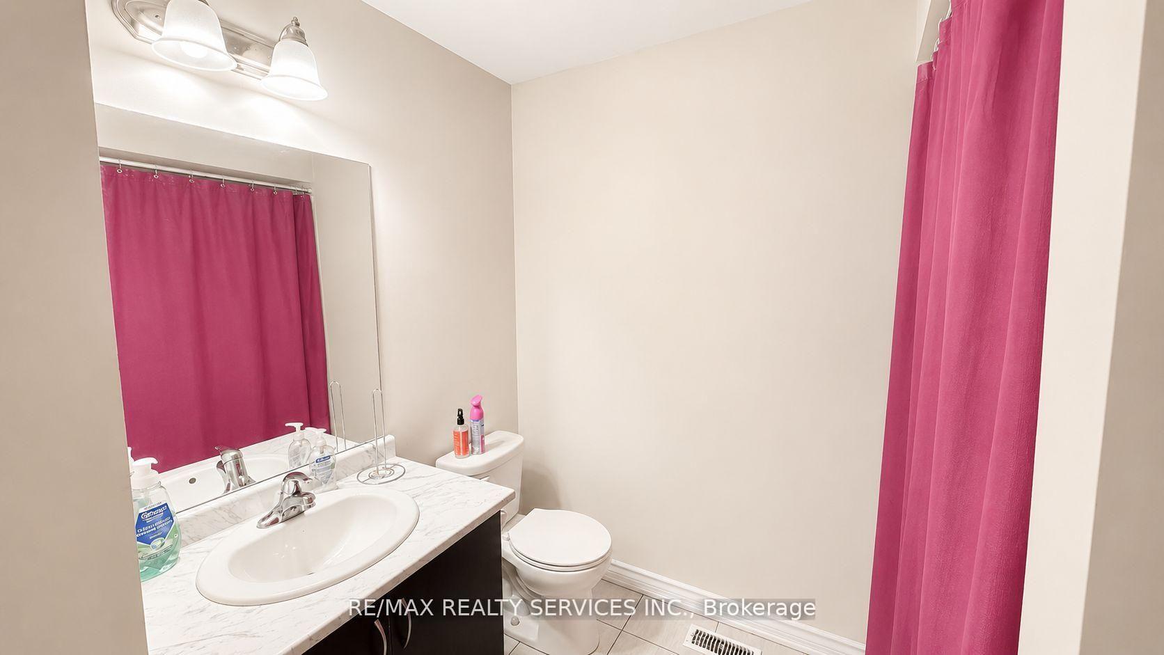 Photo 16 of 23 Sail Road, Brampton, Northwest Brampton — HOMEH