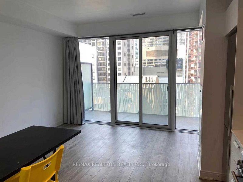 Photo 3 of Unit 1008, 42 Charles Street E, Toronto, Church-Yonge Corridor — HOMEH