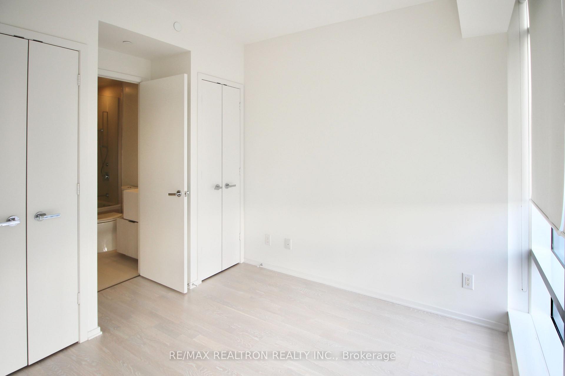 Photo 9 of Unit 1207, 1 Bloor Street E, Toronto, Church-Yonge Corridor — HOMEH