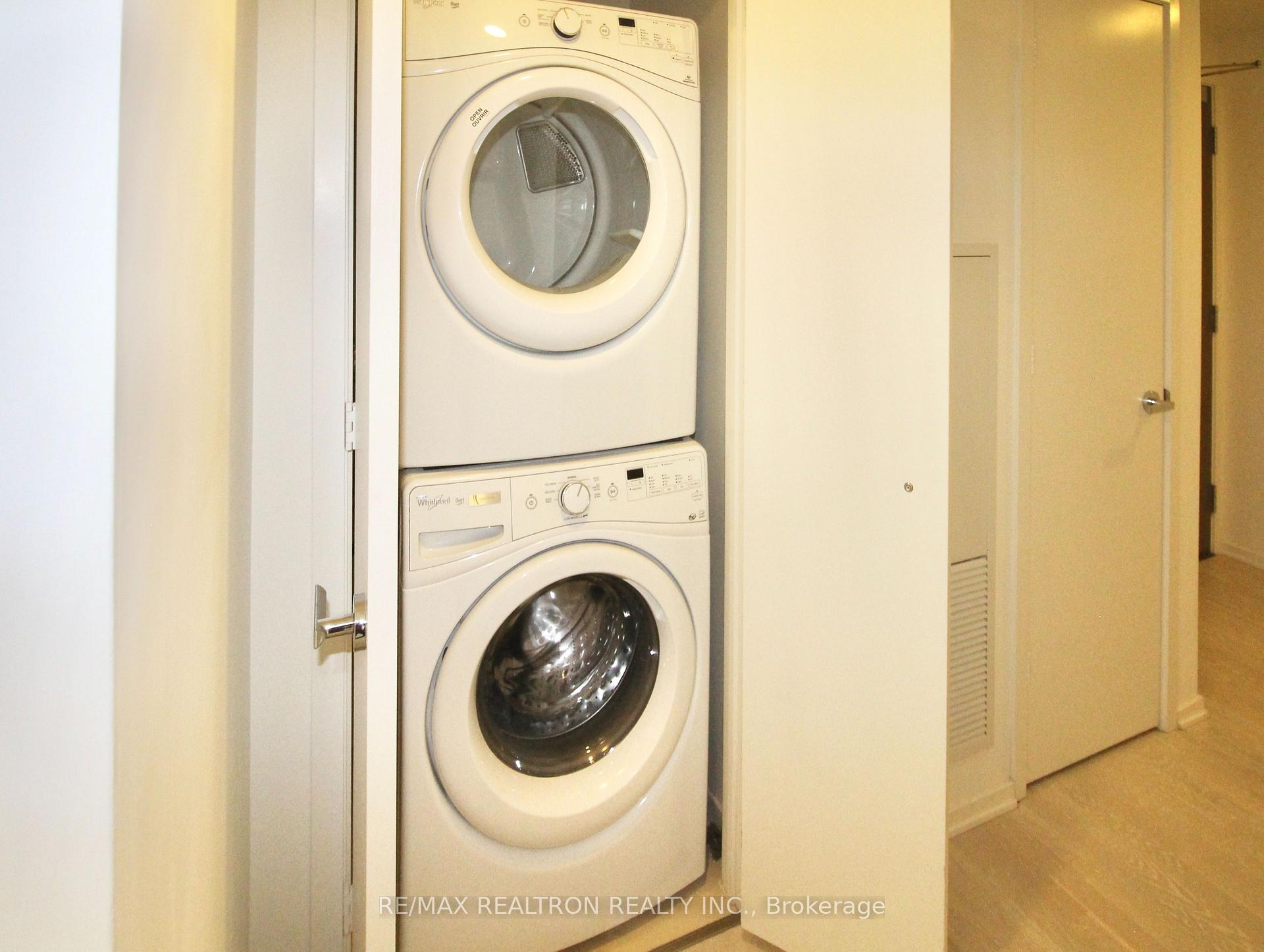 Photo 15 of Unit 1207, 1 Bloor Street E, Toronto, Church-Yonge Corridor — HOMEH