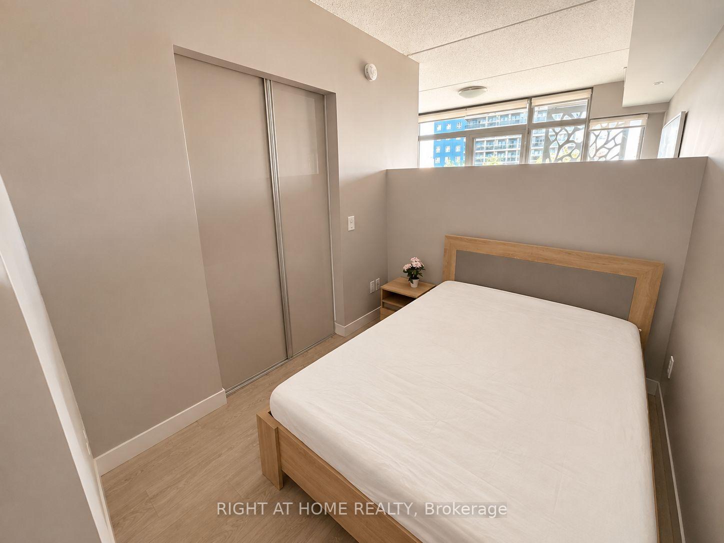Photo 14 of 250 Albert Street, Waterloo, Downtown Waterloo — HOMEH