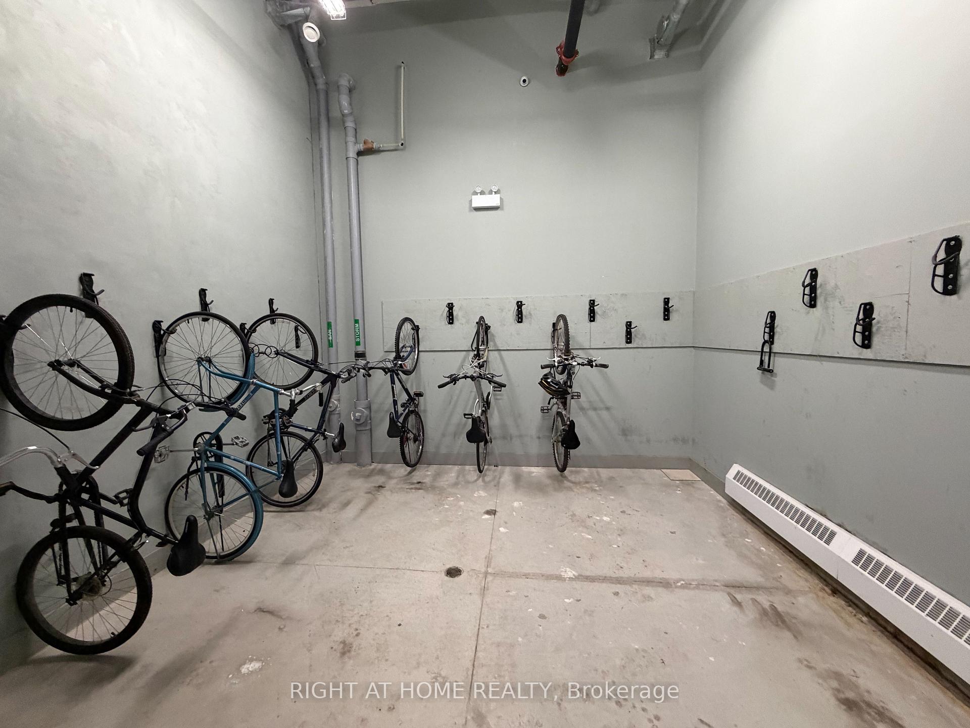 Photo 24 of 250 Albert Street, Waterloo, Downtown Waterloo — HOMEH
