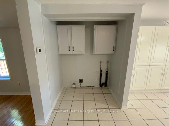 Photo 7 of 936 Gloucester Street N, Cornwall, Cornwall — HOMEH