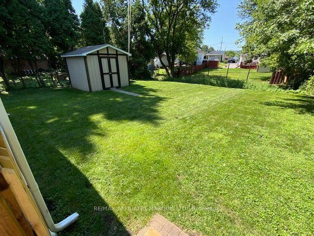 Photo 17 of 936 Gloucester Street N, Cornwall, Cornwall — HOMEH