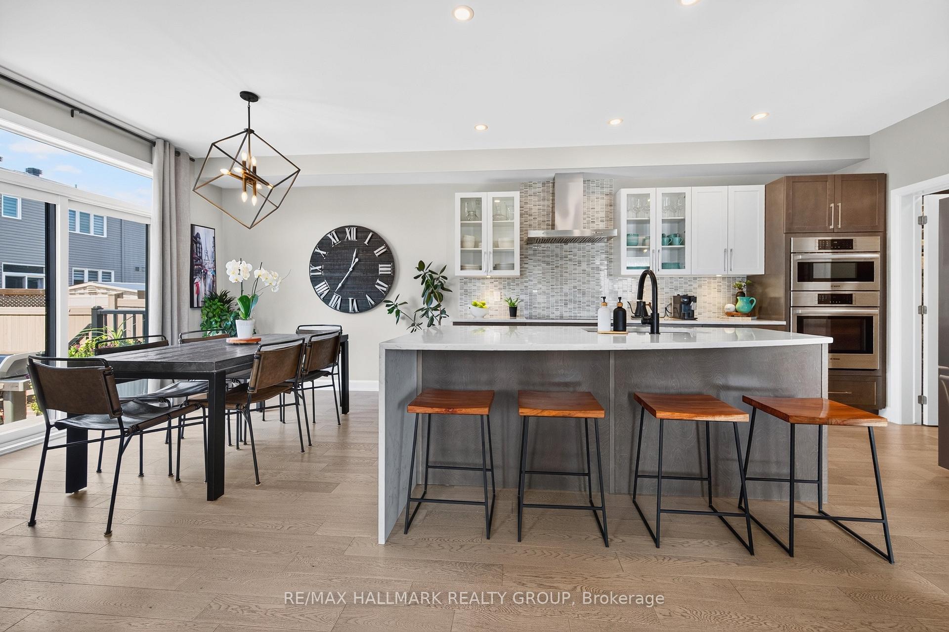 Photo 9 of 595 Decoeur Drive, Ottawa, Avalon West — HOMEH