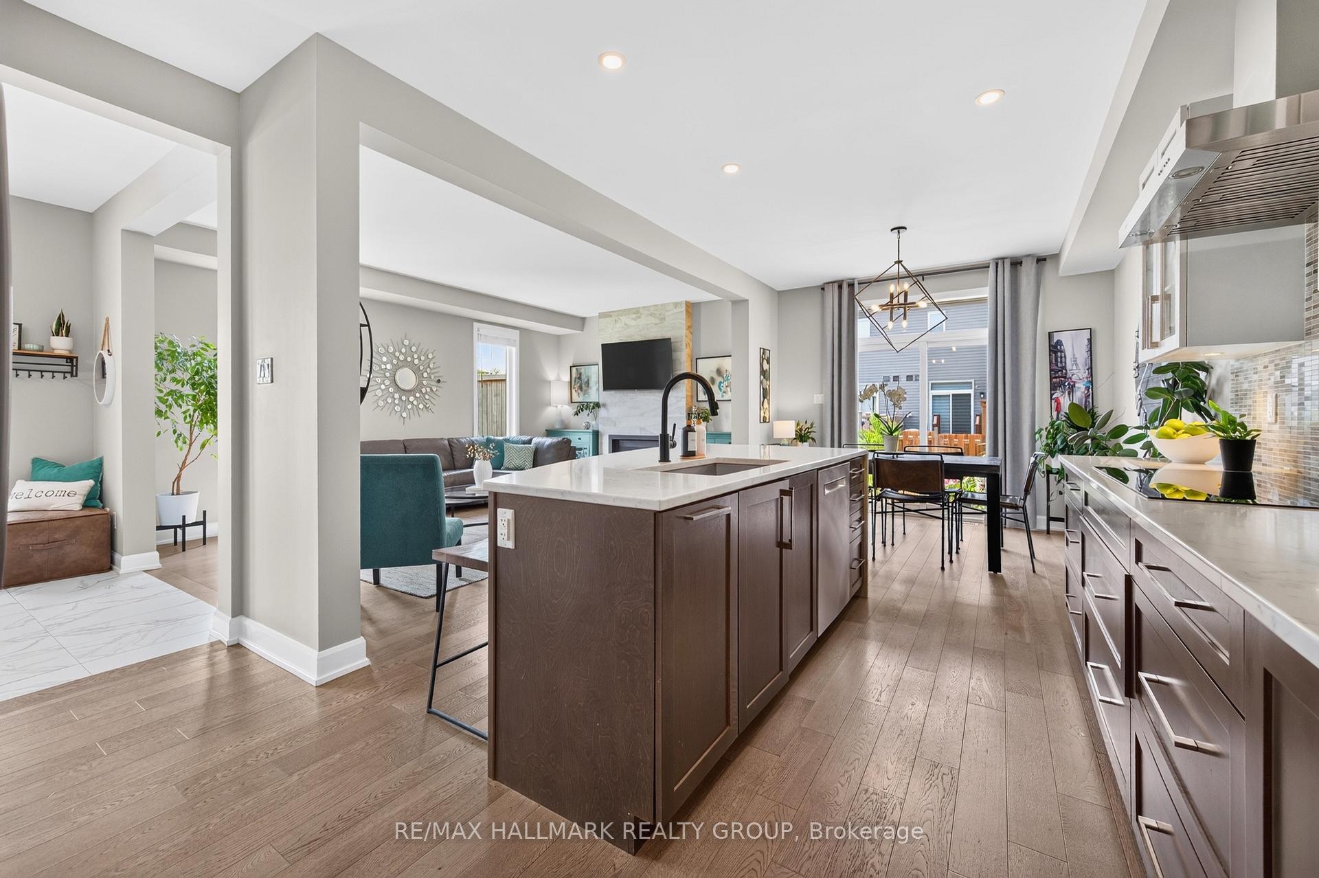 Photo 17 of 595 Decoeur Drive, Ottawa, Avalon West — HOMEH