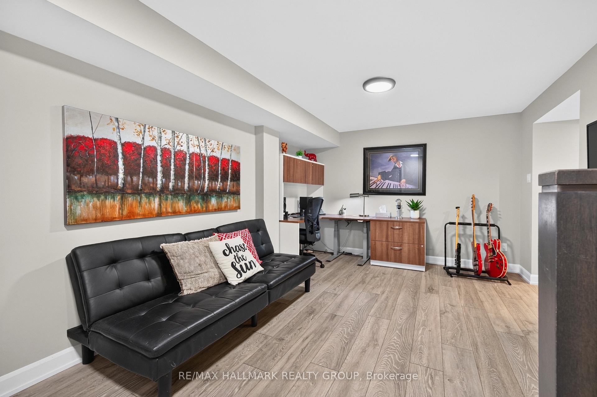 Photo 32 of 595 Decoeur Drive, Ottawa, Avalon West — HOMEH