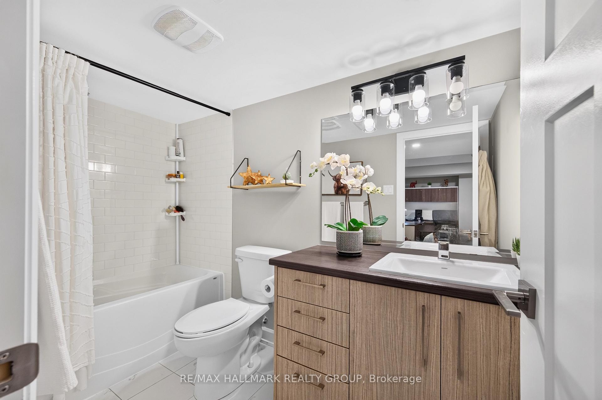 Photo 37 of 595 Decoeur Drive, Ottawa, Avalon West — HOMEH