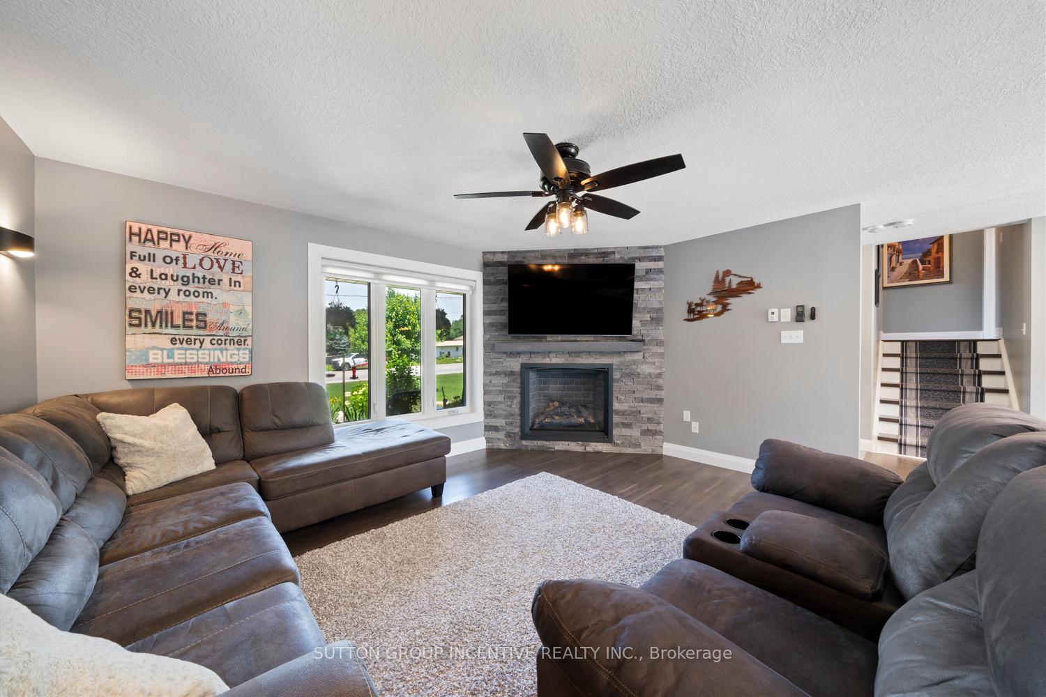 Photo 10 of 1277 Sunnidale Road, Springwater, Rural Springwater — HOMEH