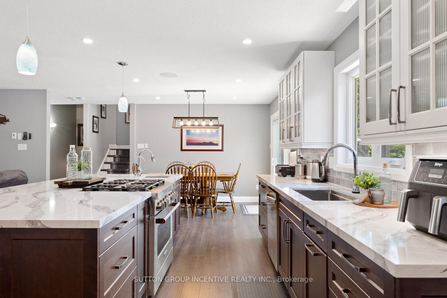 Photo 11 of 1277 Sunnidale Road, Springwater, Rural Springwater — HOMEH