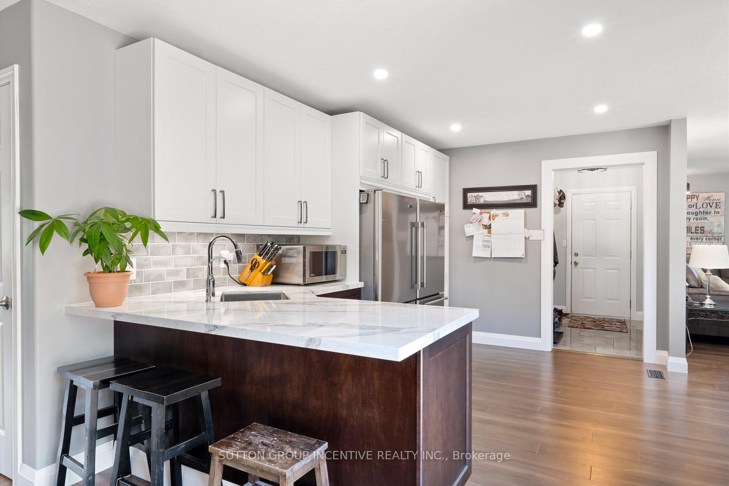 Photo 18 of 1277 Sunnidale Road, Springwater, Rural Springwater — HOMEH