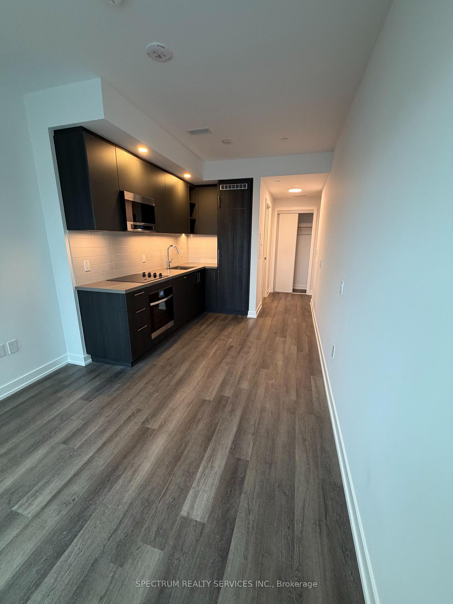 Photo 7 of Unit 615, 5 Meadowdale Road, Vaughan, Vaughan Corporate Centre — HOMEH