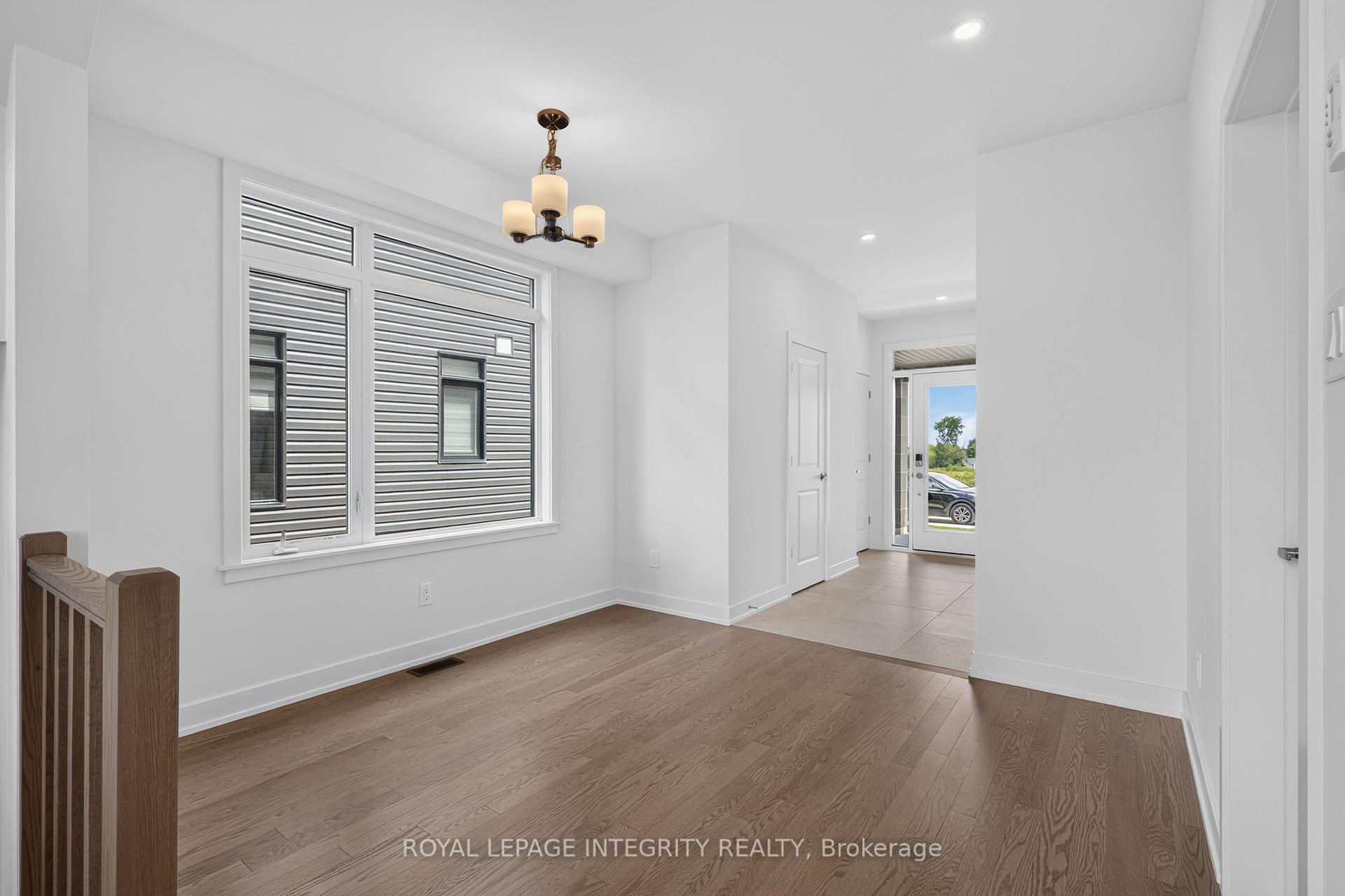 Photo 5 of 1132 Spoor Street, Ottawa, Kanata - Rural Kanata (Central) — HOMEH