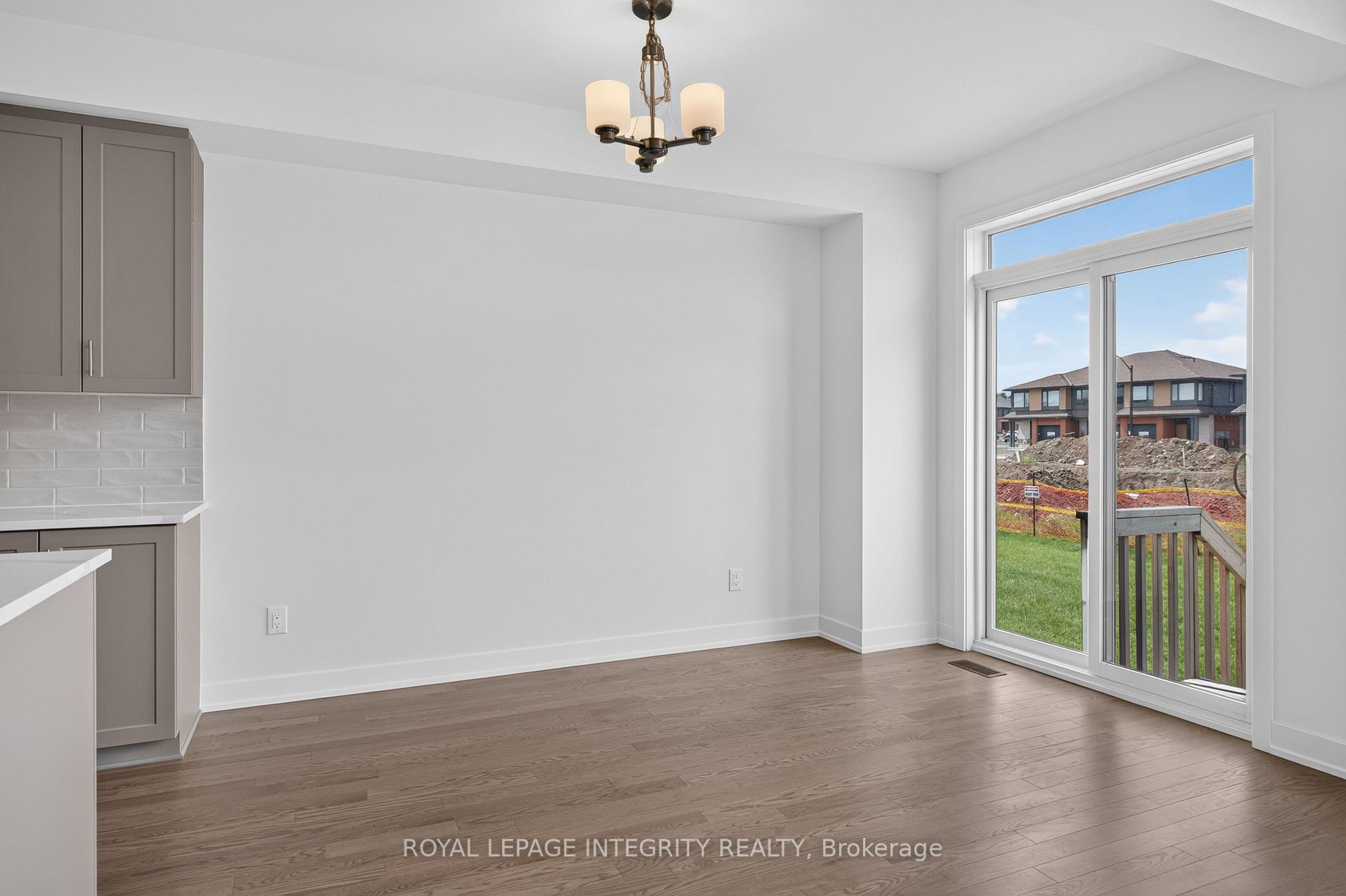 Photo 15 of 1132 Spoor Street, Ottawa, Kanata - Rural Kanata (Central) — HOMEH