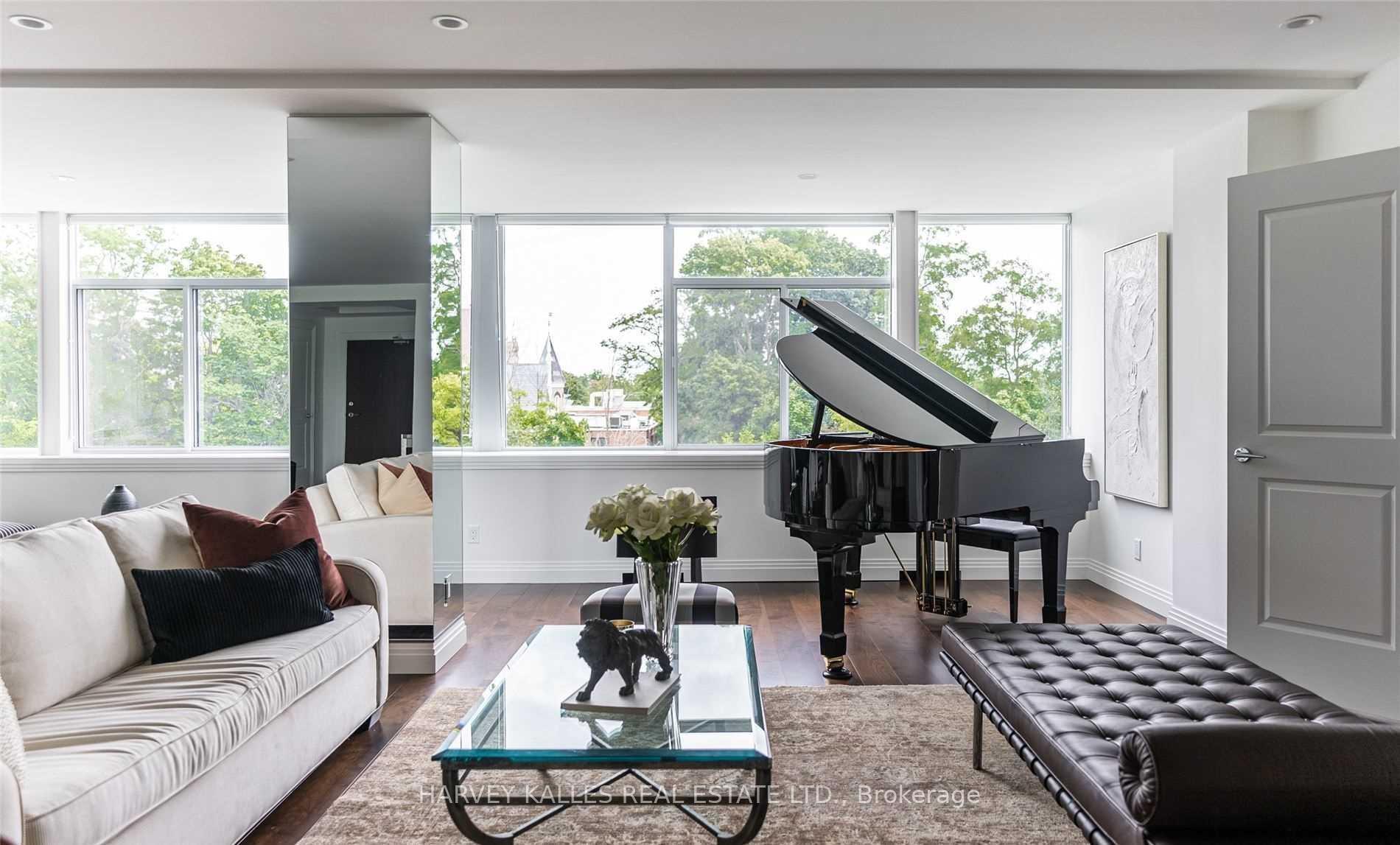 Photo 6 of Unit 320, 1 Benvenuto Place, Toronto, Casa Loma — HOMEH