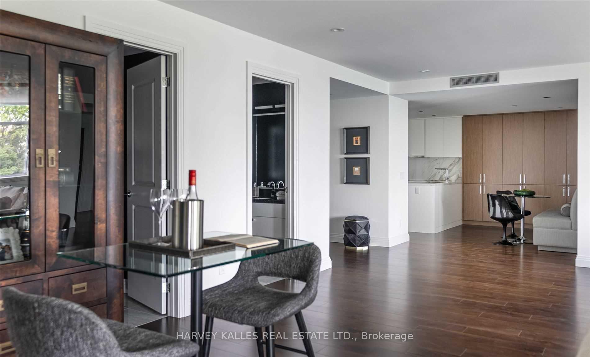 Photo 12 of Unit 320, 1 Benvenuto Place, Toronto, Casa Loma — HOMEH