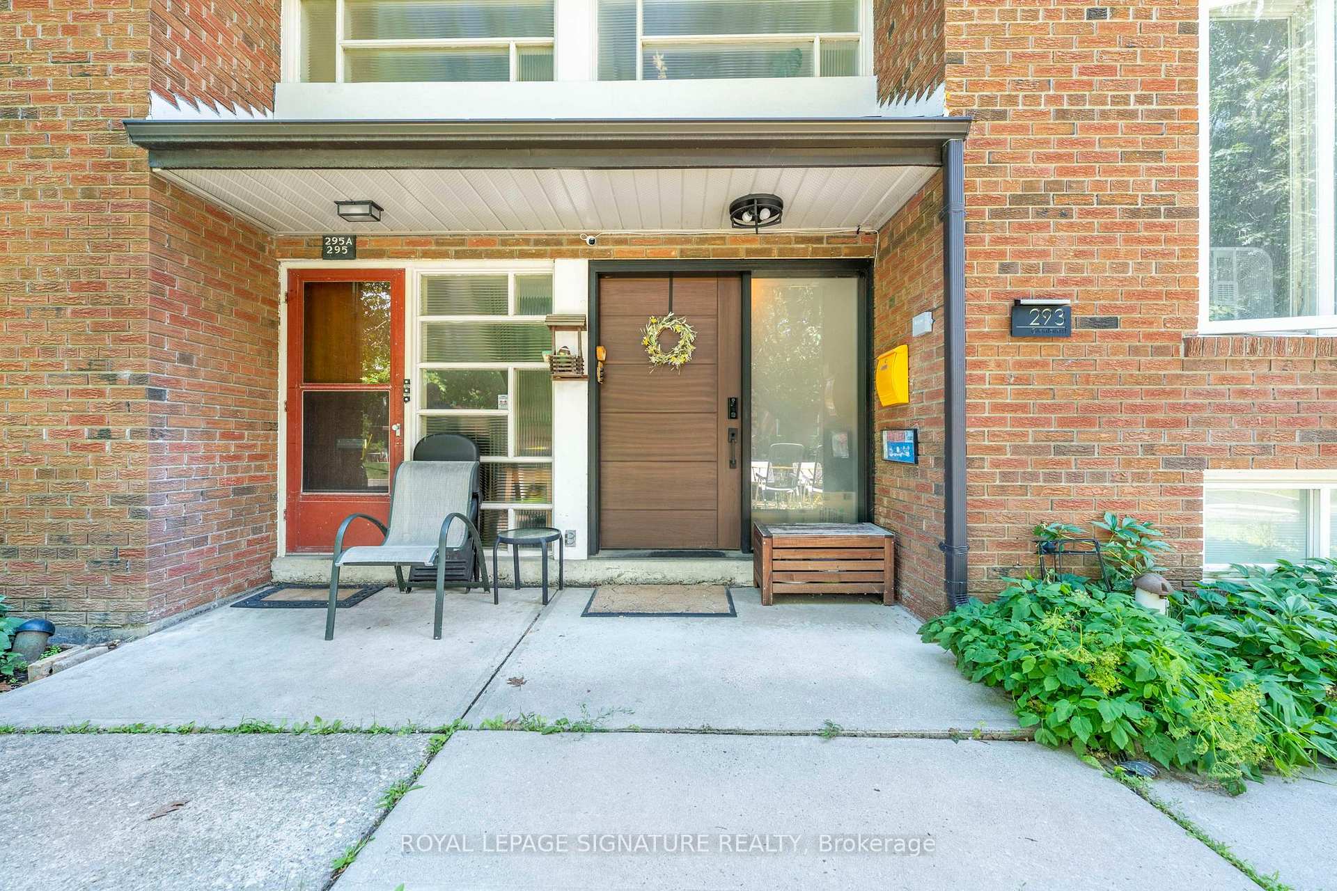 Photo 3 of Unit MAIN, 293 Glenforest Road, Toronto, Lawrence Park North — HOMEH