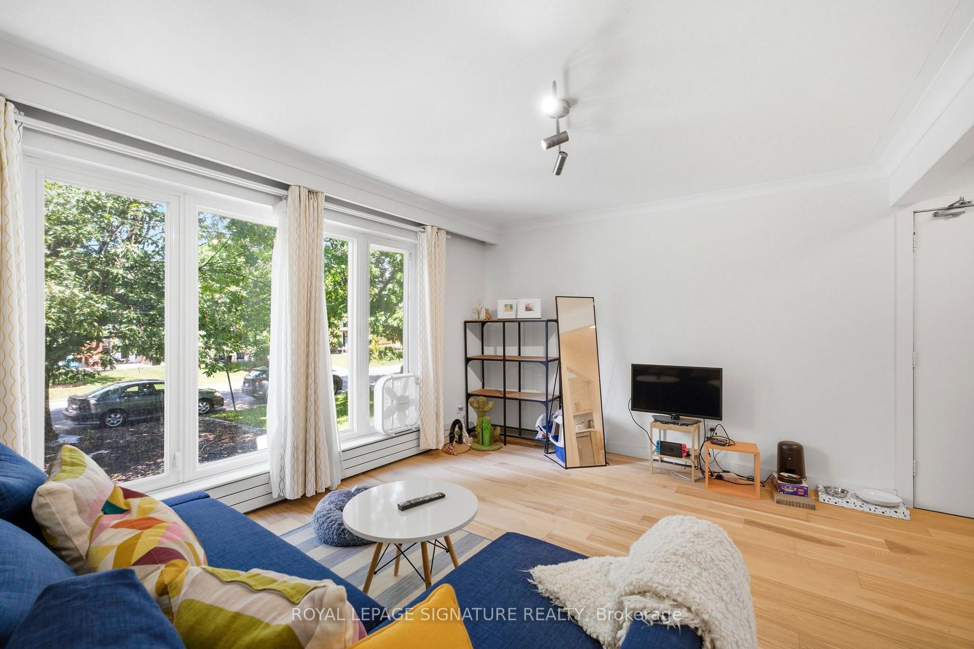 Photo 5 of Unit MAIN, 293 Glenforest Road, Toronto, Lawrence Park North — HOMEH