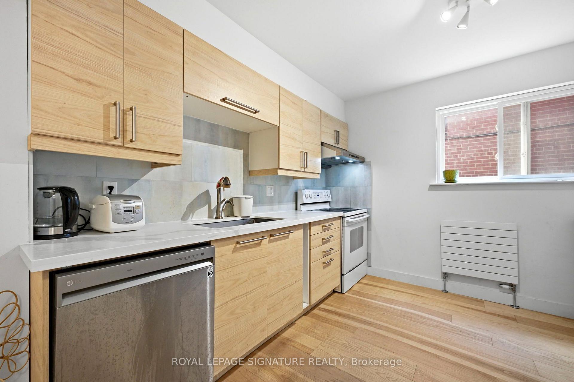 Photo 11 of Unit MAIN, 293 Glenforest Road, Toronto, Lawrence Park North — HOMEH