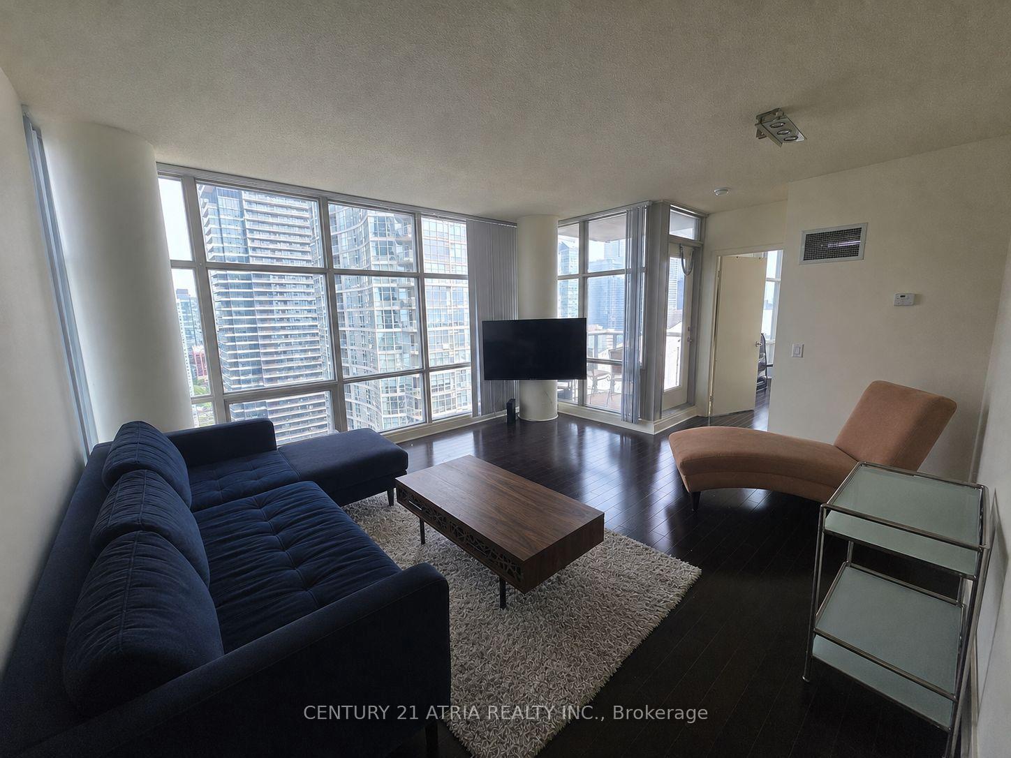 Photo 6 of Unit 3706, 35 Mariner Terrace, Toronto, Waterfront Communities — HOMEH
